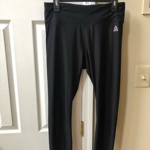 Reebok Women’s leggings - Size L